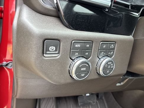 New 2026 GMC Sierra 2500 SLT w/ SLT Premium Package AWD/4WD image 26