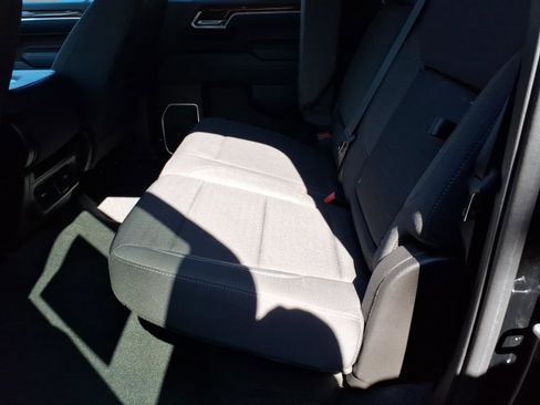 Used 2022 GMC Sierra 1500 Elevation w/ LPO, Elevation Black Package image 6