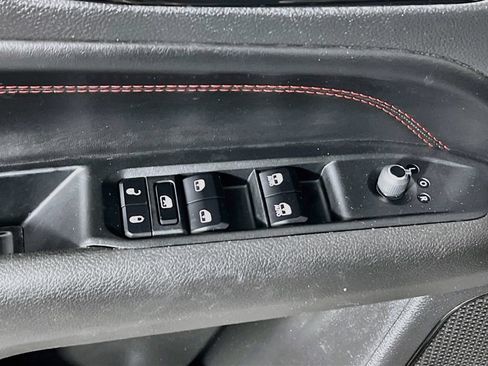 Used 2024 Jeep Compass Trailhawk AWD/4WD image 16