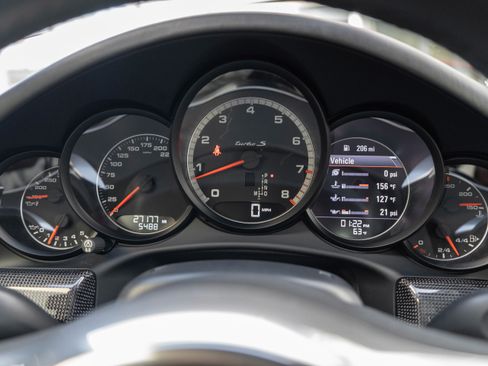 Used 2014 Porsche 911 Turbo S AWD/4WD image 16