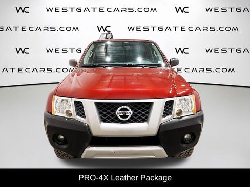 Used 2015 Nissan Xterra PRO-4X w/ Pro-4x Leather Package image 4