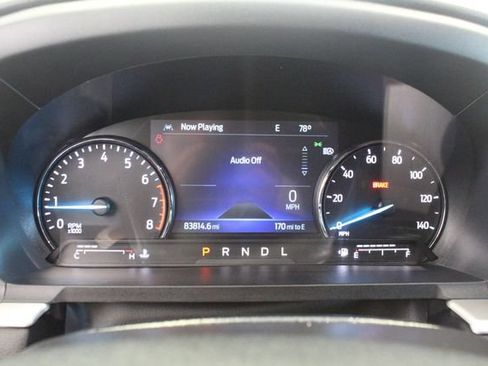 Used 2023 Ford Explorer XLT w/ Equipment Group 202A RWD image 12