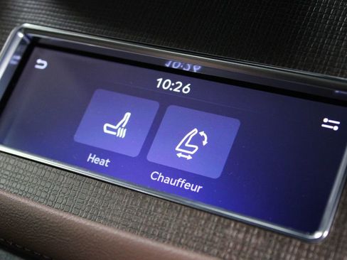 New 2026 Lincoln Navigator Reserve AWD/4WD image 34