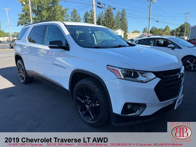 Used 2019 Chevrolet Traverse LT w/ LPO, Blackout Package AWD/4WD image 1