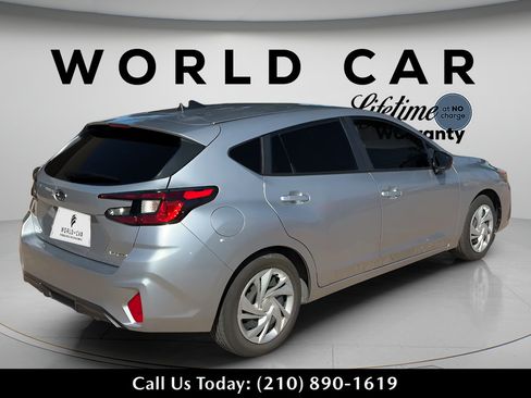 Used 2025 Subaru Impreza 2.0i AWD/4WD image 4