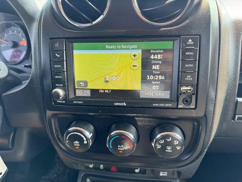 Used 2016 Jeep Patriot High Altitude FWD image 30