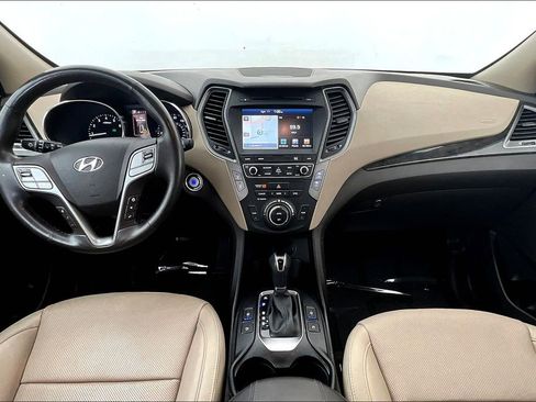 Used 2017 Hyundai Santa Fe Sport image 19