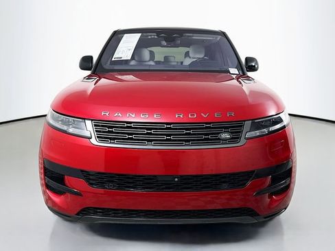 Used 2023 Land Rover Range Rover Sport SE AWD/4WD image 2