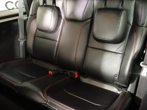 Used 2019 Jeep Wrangler Rubicon image 13