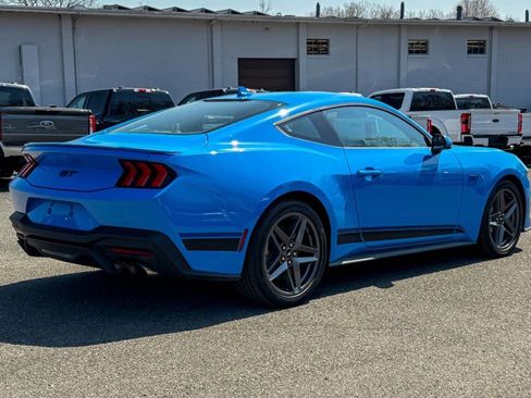 Used 2024 Ford Mustang GT Premium RWD image 3