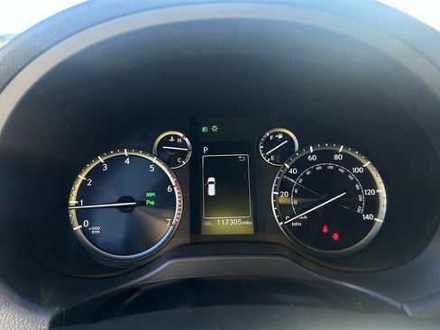 Used 2020 Lexus GX 460 Premium image 11