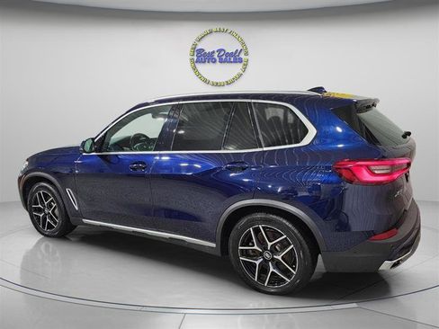 Used 2019 BMW X5 xDrive40i w/ Premium Package 2 AWD/4WD image 4