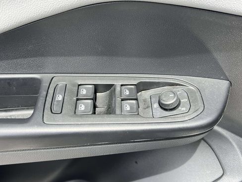 Used 2023 Volkswagen Taos SEL AWD/4WD image 17