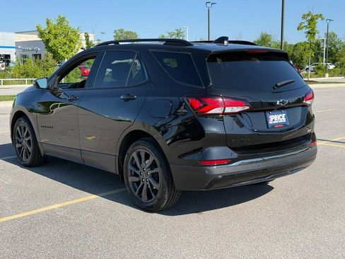 Used 2022 Chevrolet Equinox RS w/ RS Leather Package FWD image 3