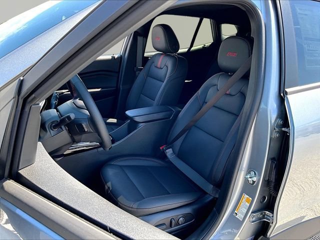 New 2026 Chevrolet Trax RS w/ Sunroof Package FWD image 10