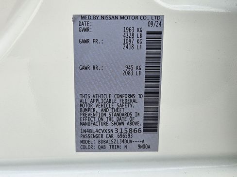 Used 2025 Nissan Altima 2.5 SR image 64