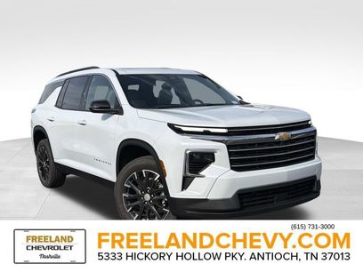 New 2026 Chevrolet Traverse LT w/ Sun and Wheel Package