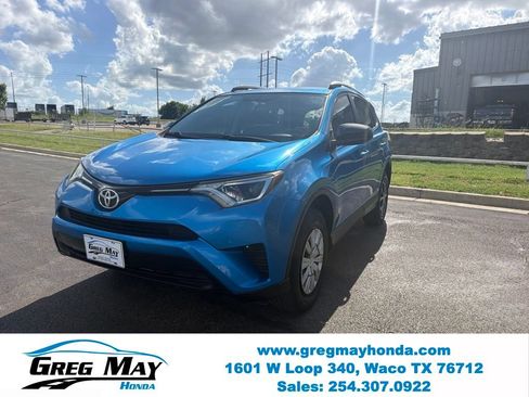 Used 2016 Toyota RAV4 LE FWD image 7