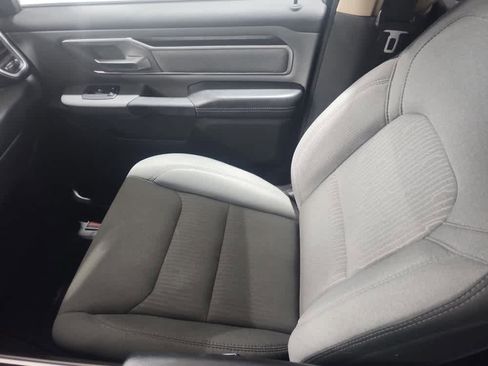 Used 2019 RAM 1500 Big Horn image 33