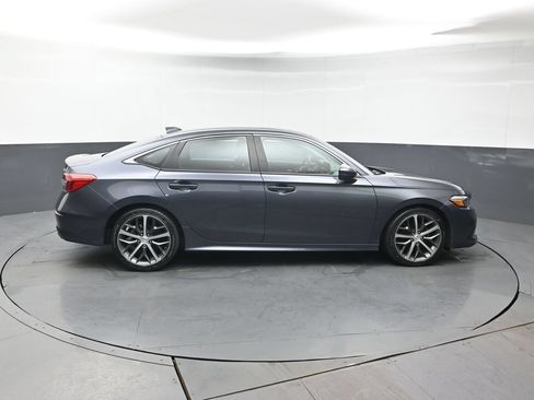 Used 2023 Honda Civic Touring image 7
