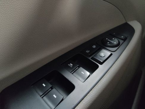 Used 2020 Hyundai Tucson Value FWD image 27