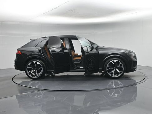 Used 2022 Audi RS Q8 AWD/4WD image 3