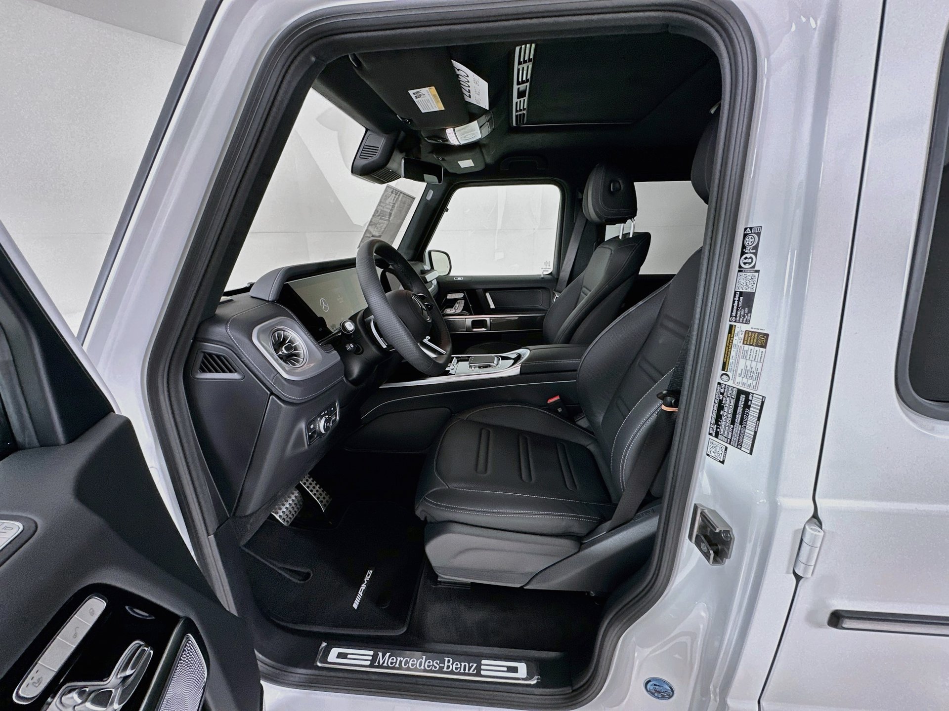 New 2027 Mercedes-Benz G 580 e image 23