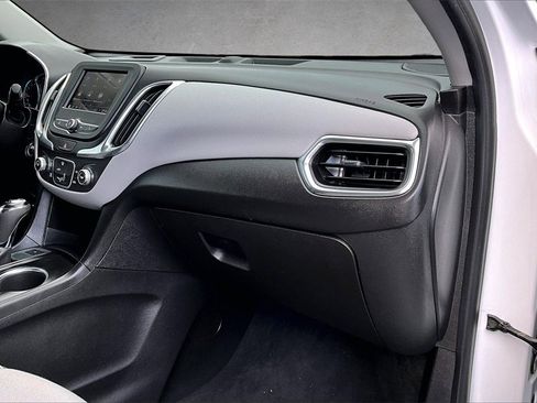 Used 2020 Chevrolet Equinox LT image 26