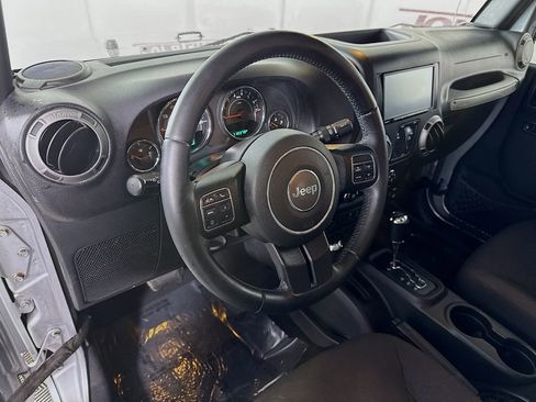 Used 2017 Jeep Wrangler Unlimited Sport w/ Quick Order Package 24S AWD/4WD image 15