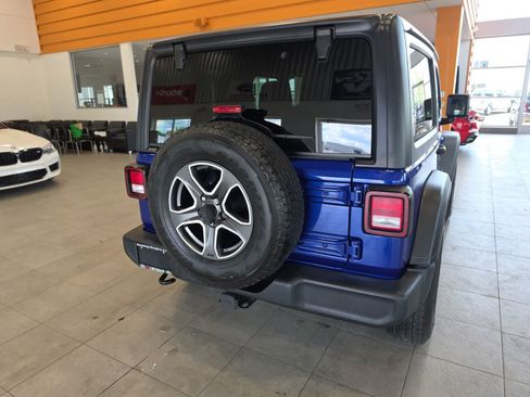 Used 2020 Jeep Wrangler Sport AWD/4WD image 8