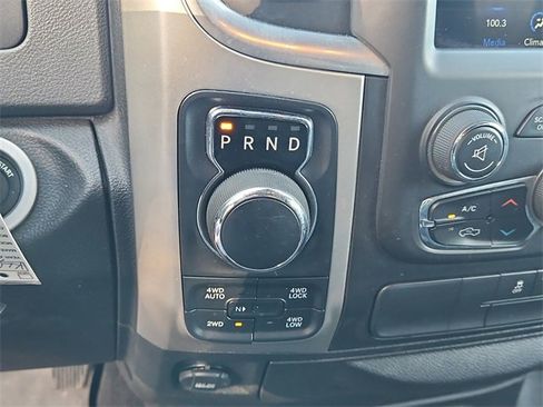 Used 2019 RAM 1500 Big Horn image 24