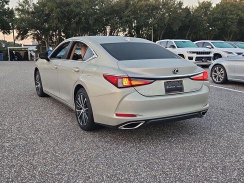 Used 2025 Lexus ES 350 w/ Premium Package FWD image 7
