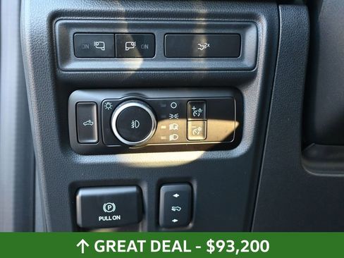 Used 2023 Ford F150 Lariat w/ Equipment Group 502A High image 17