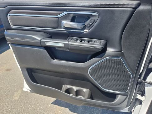 Used 2025 RAM 1500 Laramie AWD/4WD image 19