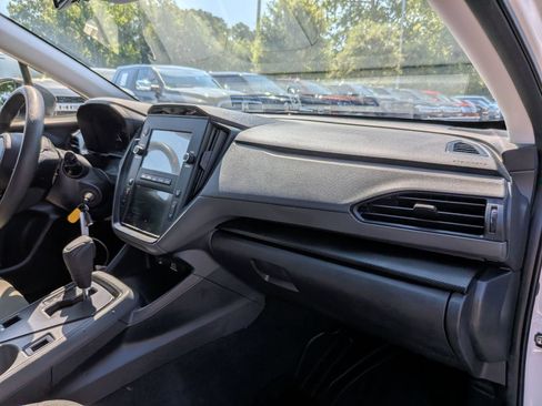 Used 2024 Subaru Crosstrek 2.0i AWD/4WD image 37