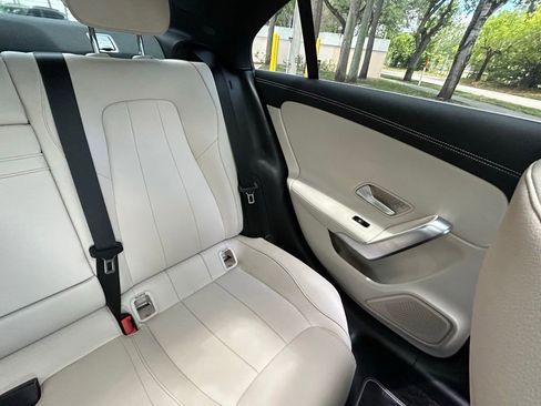 Used 2023 Mercedes-Benz CLA 250 image 14
