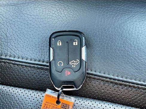 Used 2022 GMC Sierra 2500 Denali image 31