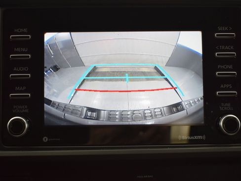 Used 2022 Toyota Tacoma SR image 17