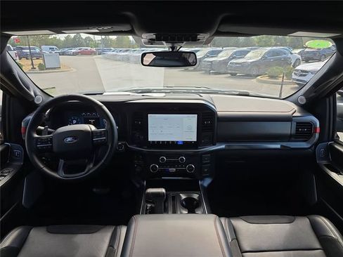 Used 2025 Ford F150 Raptor AWD/4WD image 17