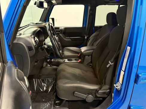 Used 2015 Jeep Wrangler Unlimited Sport w/ Quick Order Package 24S image 14