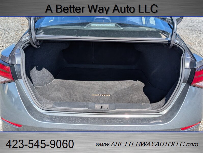 Used 2021 Nissan Sentra SV FWD image 19