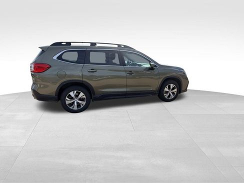 Used 2024 Subaru Ascent Premium w/ Convenience Package AWD/4WD image 12