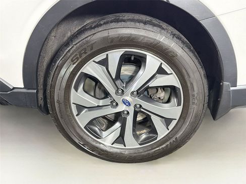 Used 2020 Subaru Outback Limited AWD/4WD image 36
