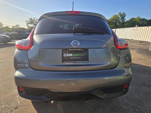 Used 2017 Nissan Juke SV w/ Technology Package FWD image 12
