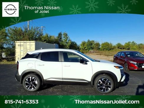 New 2026 Nissan Kicks SV image 2