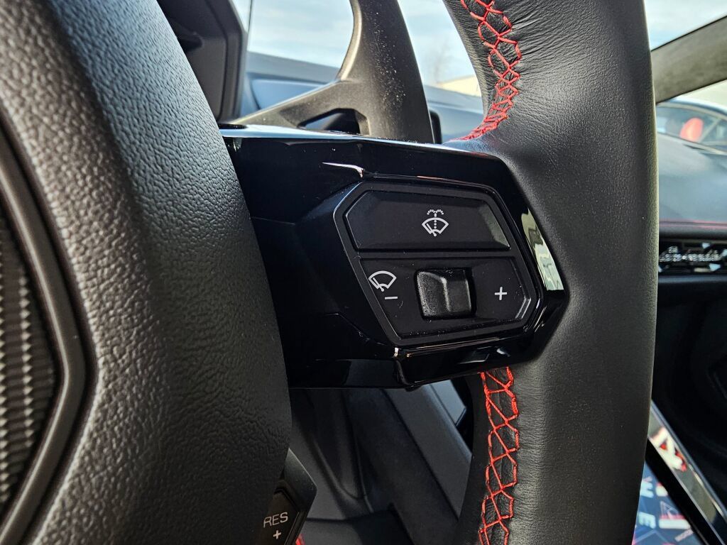 Used 2020 Lamborghini Huracan EVO AWD/4WD image 21