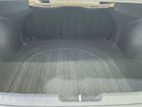 Used 2025 Hyundai Elantra SEL FWD image 11