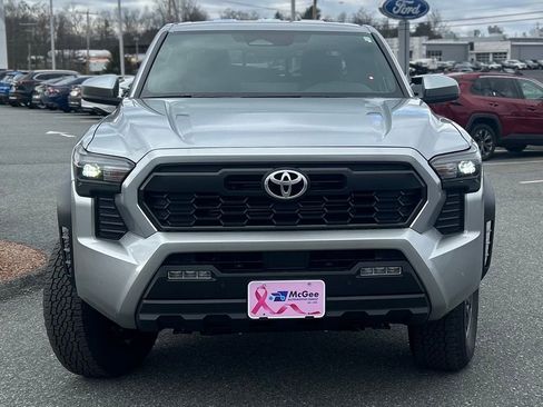 New 2025 Toyota Tacoma TRD Off-Road w/ TRD Off Road Upgrade Package image 2