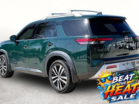 Used 2023 Nissan Pathfinder Platinum FWD image 14