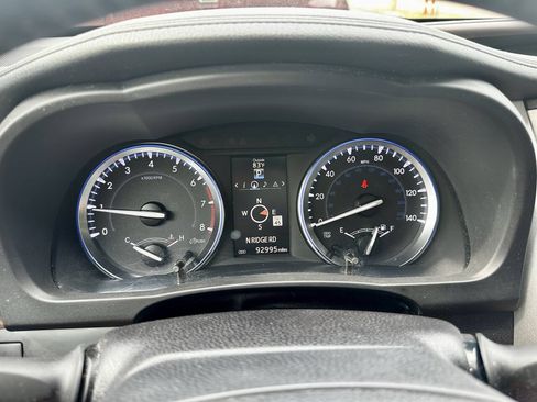 Used 2015 Toyota Highlander XLE AWD/4WD image 22